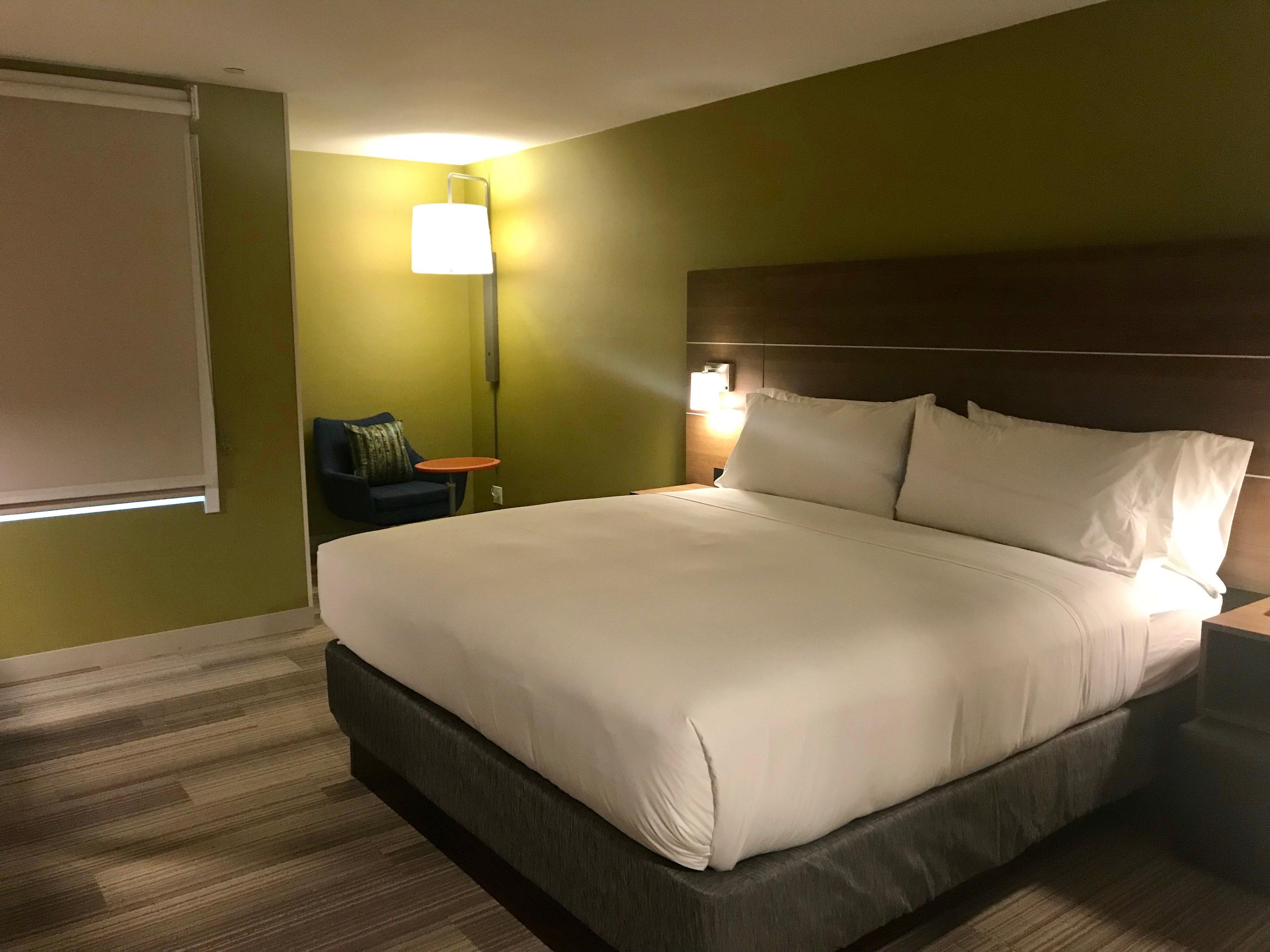 Holiday Inn Express & Suites Pasadena - Los Angeles By Ihg Exterior foto