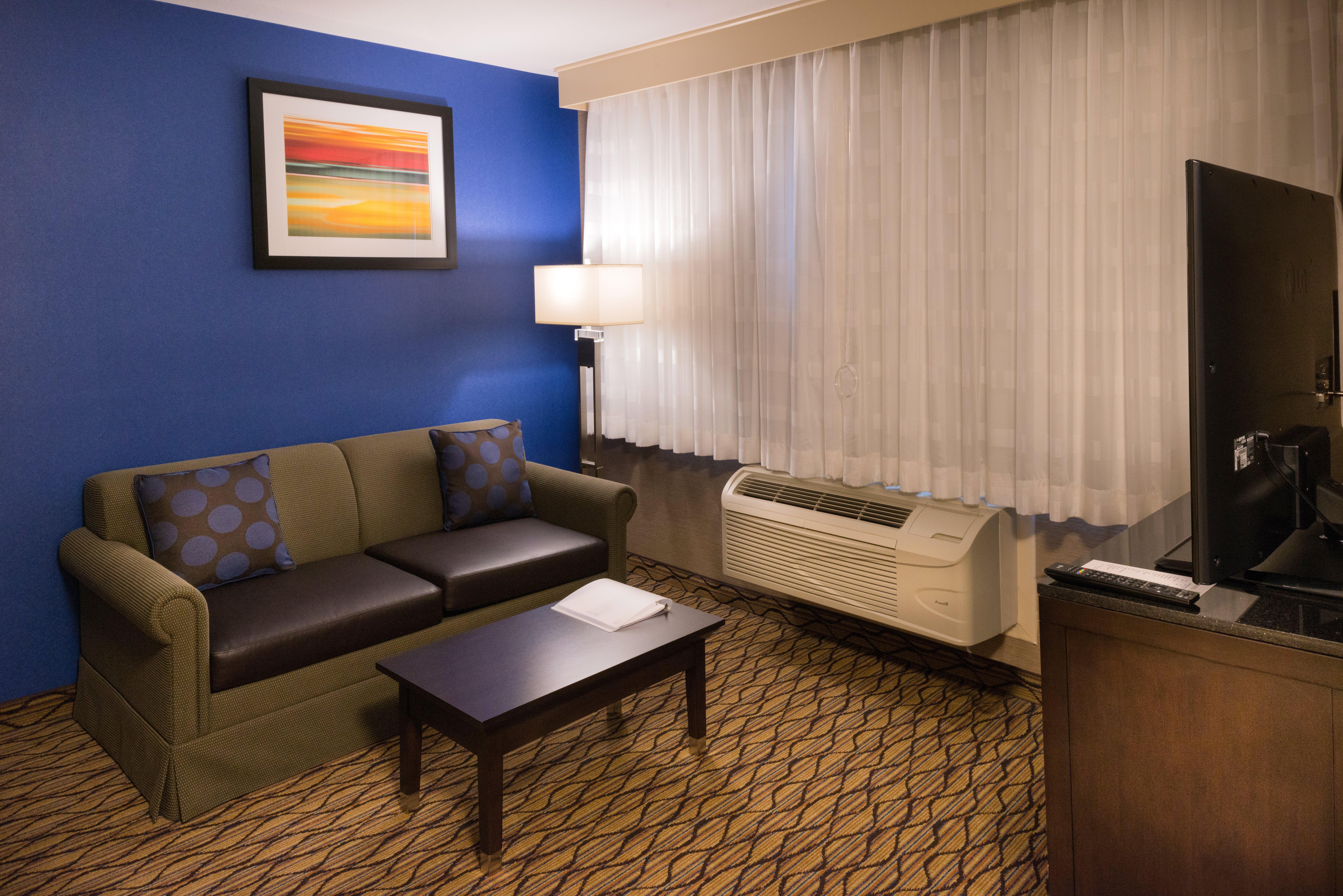 Holiday Inn Express & Suites Pasadena - Los Angeles By Ihg Exterior foto