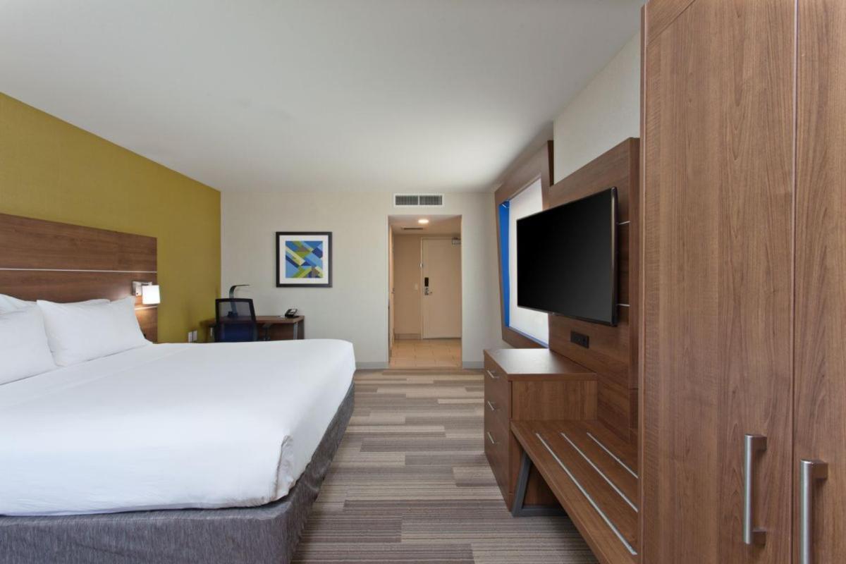 Holiday Inn Express & Suites Pasadena - Los Angeles By Ihg Exterior foto